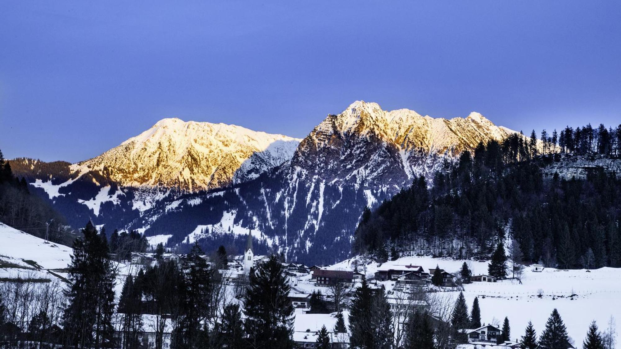 Alpenhotel Oberstdorf - ein Rovell Hotel Exterior foto