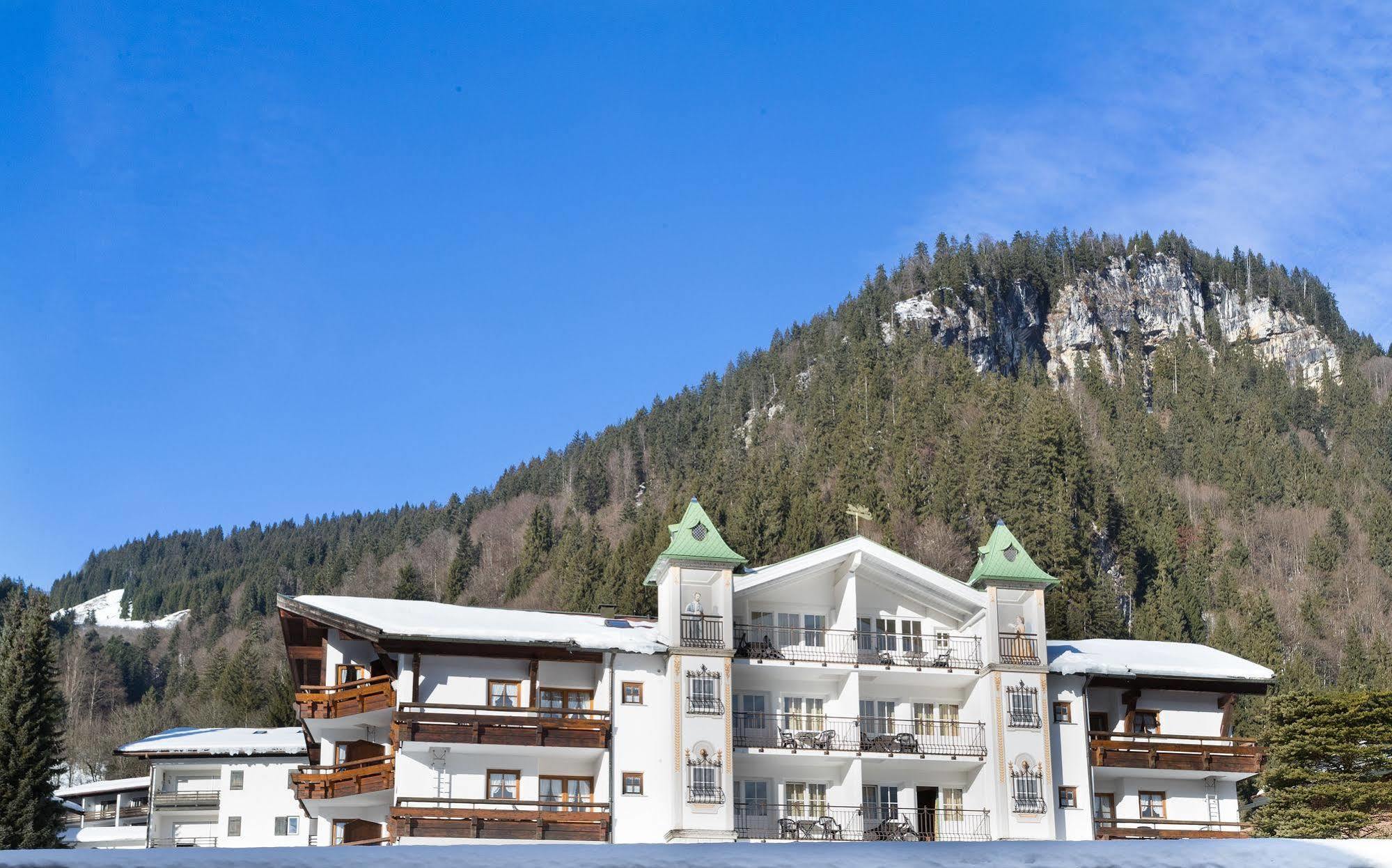 Alpenhotel Oberstdorf - ein Rovell Hotel Exterior foto